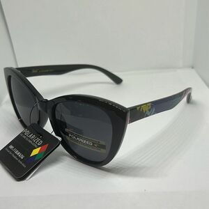 Giselle Women’s Cat Eye Floral Polarized Sunglasses